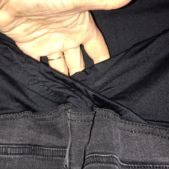 NWT Isabel Maternity Short Shorts - Picture 5 of 10